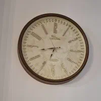 ساعت دیواری