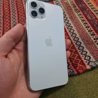 اپل iPhone 11 Pro با حافظهٔ ۲۵۶ گیگابایت
