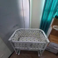 گهواره|تخت و صندلی بچه|کرج, شهرک فهمیده|دیوار
