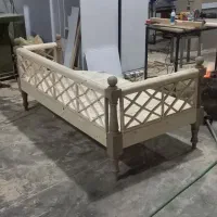 نجاری و ساخت و ترمیم درب های چوبی قدیمی