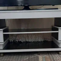 مبل راحتی|مبلمان خانگی و میز عسلی|گرمی, |دیوار