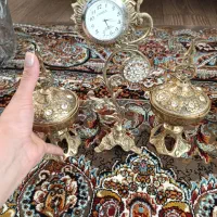دوعدد قندان و یه ساعت برنز