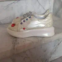 فروش کتونی خارجی|کیف، کفش، کمربند|کاشان, رجایی|دیوار