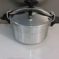 تعداد زیادی بلوار های ایرانی وخارجی|ظروف سرو و پذیرایی|کرج, مصباح|دیوار