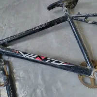 تنه ۲۶|دوچرخه، اسکیت، اسکوتر|خاش, |دیوار