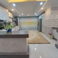 آپارتمان ۳۰۰متری پایین تر از چشمه عثمان آباد