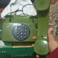 گوشیه خانه گی