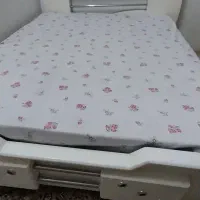 تخت خواب وتشک رویال کاملا سالم دو نفره