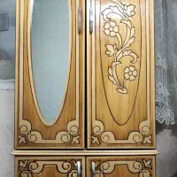 جاکفشی و تخت و میز ارایش