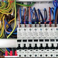 خدمات برق اصفهان صنعت پویا
