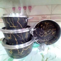 یک سرویس قابلمه ۷پارچه