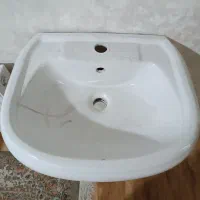 روشویی پایه دار سرامیکی|لوازم سرویس بهداشتی|شیراز, فرهنگ شهر|دیوار