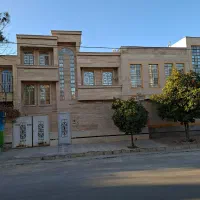 فروش-ویلایی-دوطبقه-بربلوارنارنج