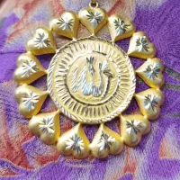 طلا هفت گرم تو گردنی یه درصد بالا تابلو