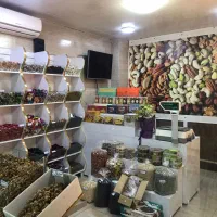 واگذاری مغازه خشکباری با تمامی وسایل|اجارهٔ مغازه و غرفه|رشت, سعدی (تختی)|دیوار