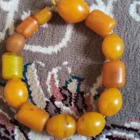 چند دانه سنگ شیشه قدیمی