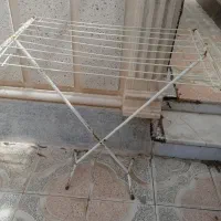 یک عدد رخت آویز