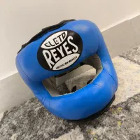 کلاه بوکس REYES چرم