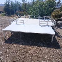 فروش تخت اهنی و باسکول و درب حیاط|مصالح و تجهیزات ساختمان|فسا, |دیوار