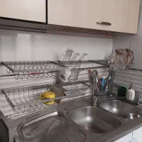 آبچکان پشت پنجره. (تولیدی)|آبچکان و نظمدهنده ظروف|تهران, شهرک ولیعصر جنوبی|دیوار