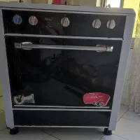 اجاق گاز طرح فر پنج شعله کاملا سالم