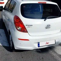 هیوندای i20