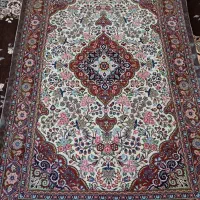 فرش دستباف گل ابریشم