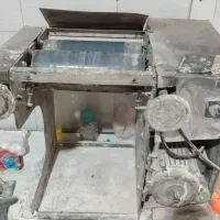 خمیر پهن کن غلطک