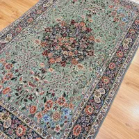 قالیچه ۳.۵متری دستباف کرمان زمینه سبز|فرش|تهران, اکباتان|دیوار