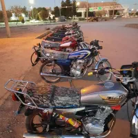 خریدوفروش انواع موتور سیکلت نو ودست دوم