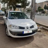 مگان ۲۰۰۰ اتومات