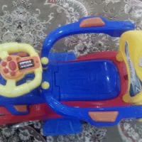 ماشین چهار چرخ