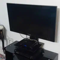 تلویزیون ۴۲ اینچ سامسونگ کم کار کرده