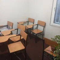صندلی دانشجویی