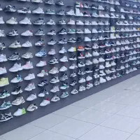 کتونی فروشی