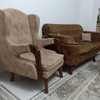 مبل ۷ نفره و میز وسط