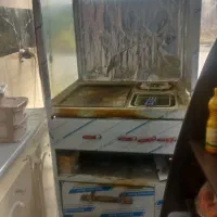 فر ساندویچ و پیتزا