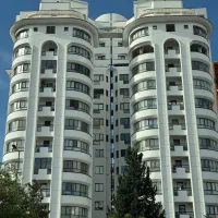 پیش فروش واحد ۱۴۲ متری / ابن سینا