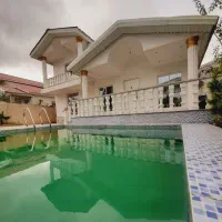 فروش-ویلا-نیم-پیلوت-3-خوابه-استخردار-جاده-دریا