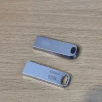 فلش 128g usb 3.2 و فلش 64g usb3 نو گارانتی نامحدود