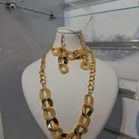 ست گردنبندکامل با رنگ ثابت ضمانت۲ساله ارسال رایگان