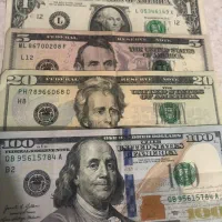 دلارکلکسیونی