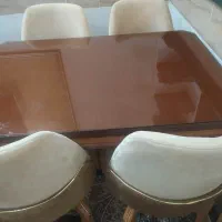 میز ناهارخوری