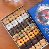 تعدادنیروی‌خانم‌جهت‌‌کاردرتولیدی‌شیرینی‌نیازمندیم|استخدام خدمات فروشگاه و رستوران|مشهد, خلق آباد سفلی|دیوار