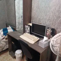 میز کامپیوتر/بسیار زیبا و کاربردی/باکس وسایل