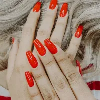کاشت ناخن|خدمات آرایشگری و زیبایی|شیراز, شهرک گلستان|دیوار