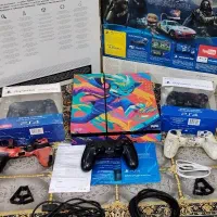 PS4 500 gig سه دسته درحد نو