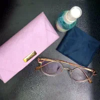 فریم عینک طبی باتمام وسایل-کاملا نوتخفیف داده میشه