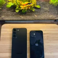 سامسونگ s22 و ایفون 12 mini