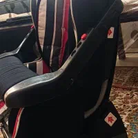 صندلی کودک در حد نو|تخت و صندلی بچه|نیشابور, دارایی|دیوار